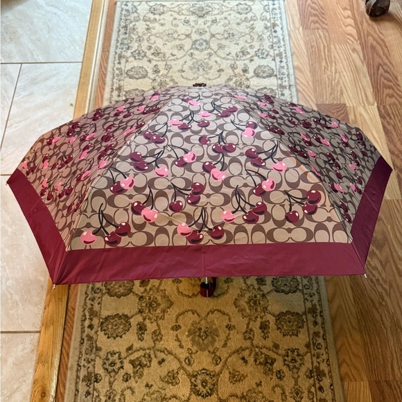 NWT Coach Mini Umbrella - Signature Cherry Print - Picture 2 of 9